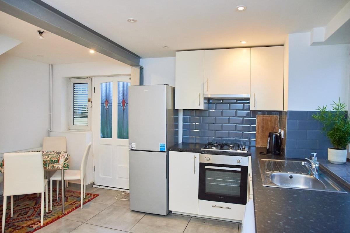 Casa vacanze Marvelous House Min To Stratford Londra